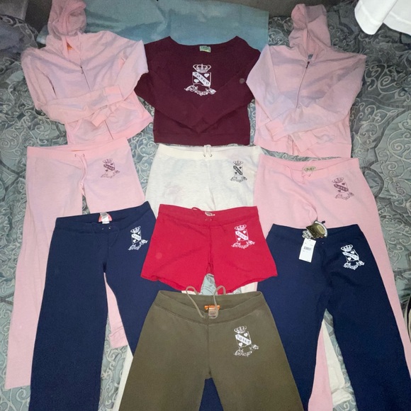 ISO pieces to add to my rare vintage Juicy Couture butt logo collection! - Picture 3 of 6